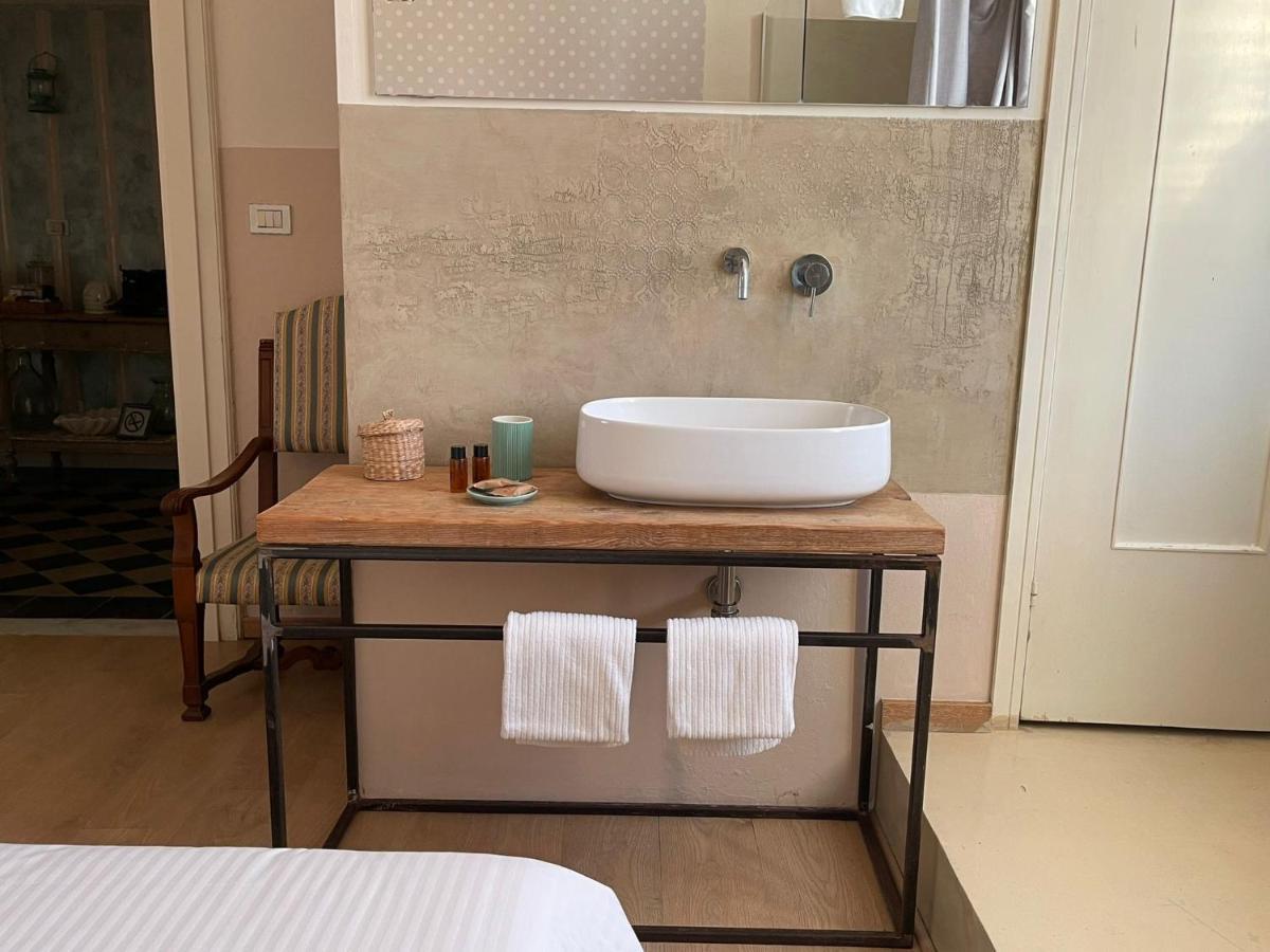 Locanda Garzelli Quercianella Esterno foto